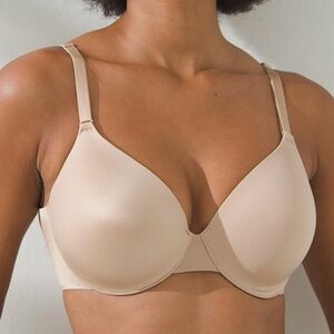 Soma Vanishing Back Full Coverage underwire bra 34DD. Beige/tan color